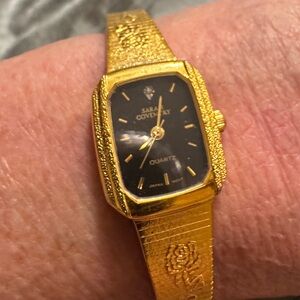 Sarah Coventry Women's Watch Gold Diamond Accent Long Stem Rose Battery Included